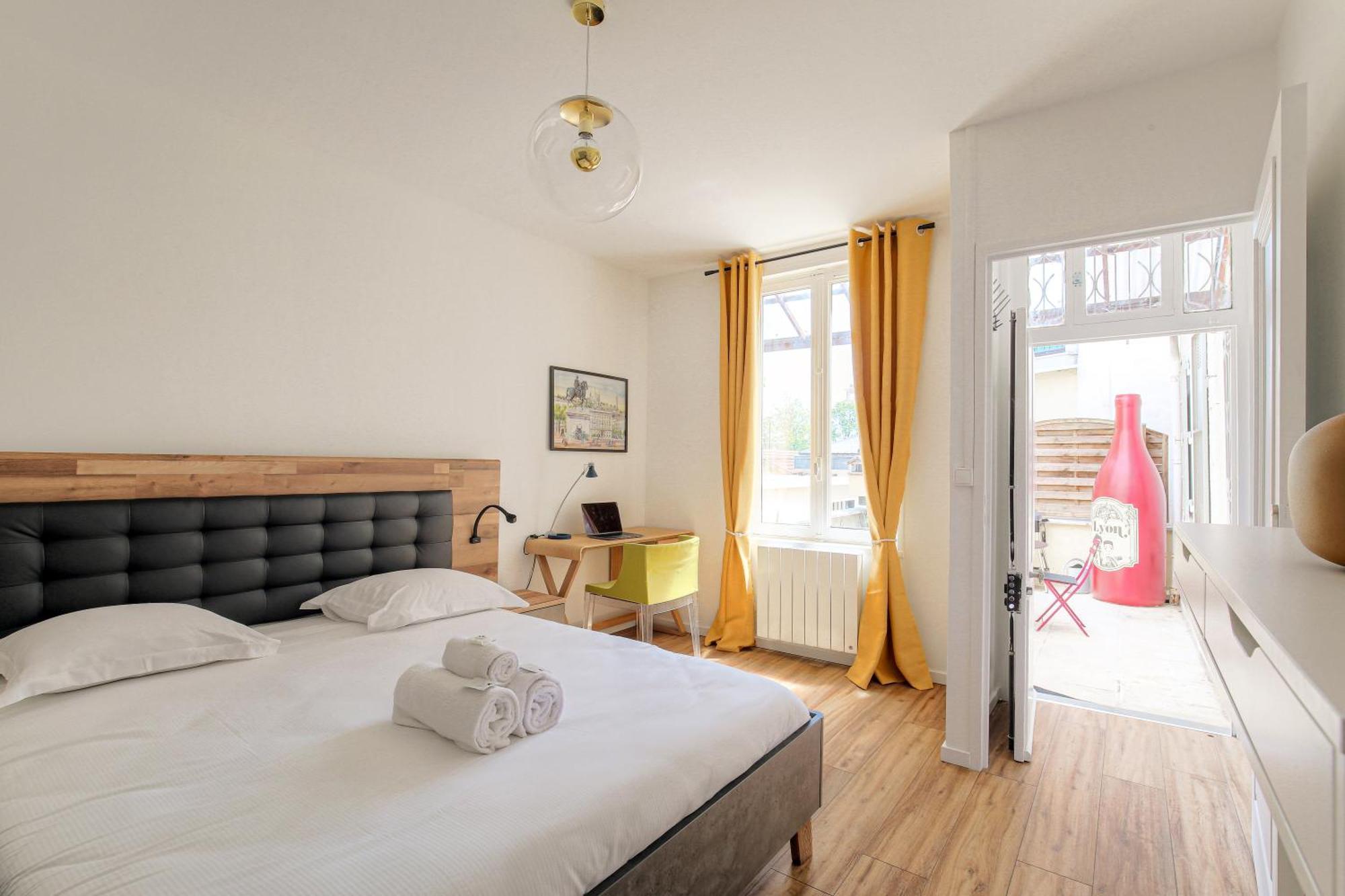 Maison Cosy Avec Terrasse A 15 Minutes De Lyon Et Wifi Rillieux-la-Pape Exterior photo