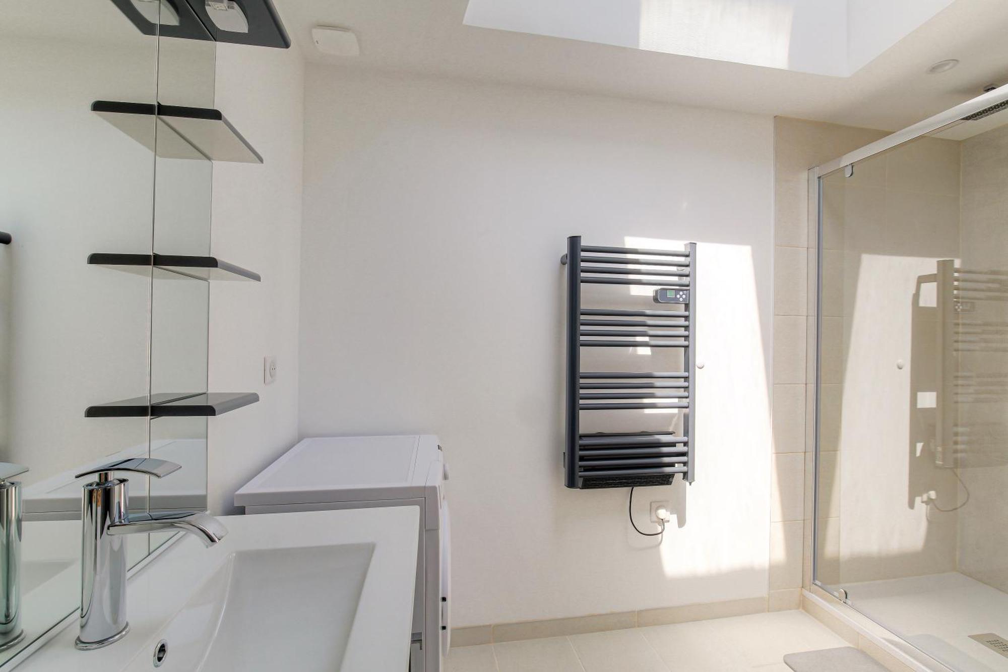 Maison Cosy Avec Terrasse A 15 Minutes De Lyon Et Wifi Rillieux-la-Pape Exterior photo