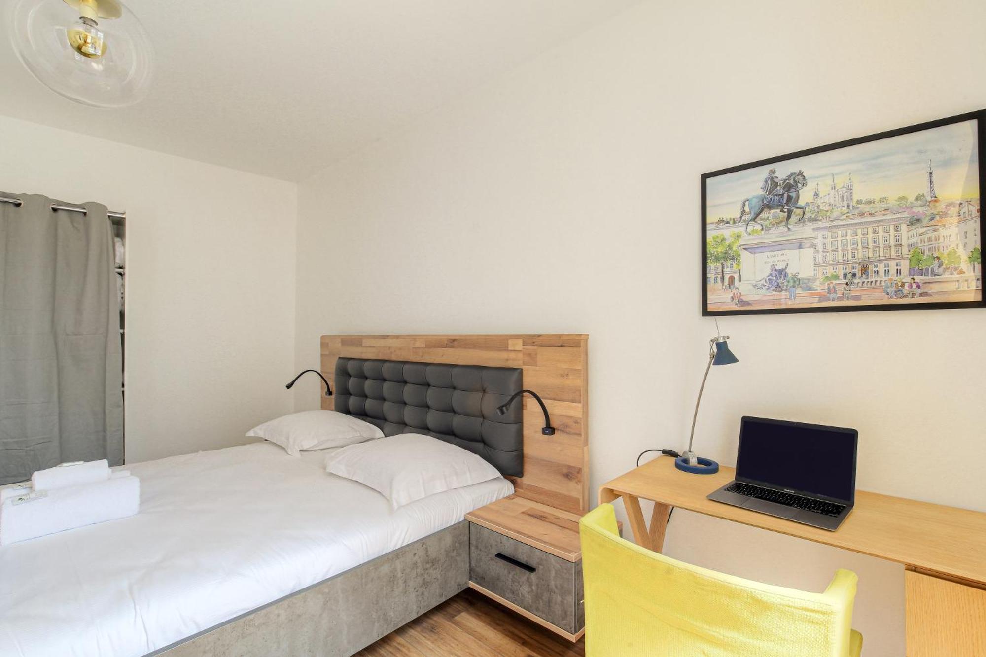 Maison Cosy Avec Terrasse A 15 Minutes De Lyon Et Wifi Rillieux-la-Pape Exterior photo